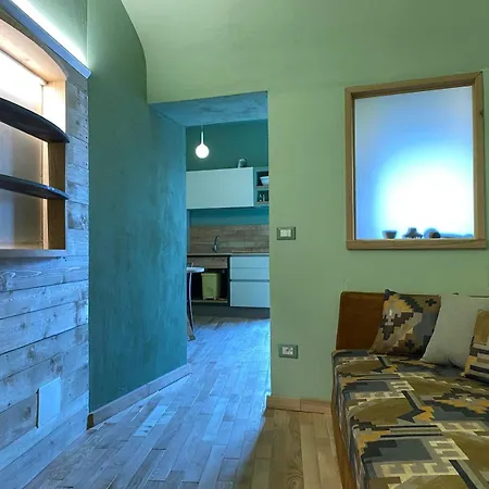 Apartment Wid House 1 *
